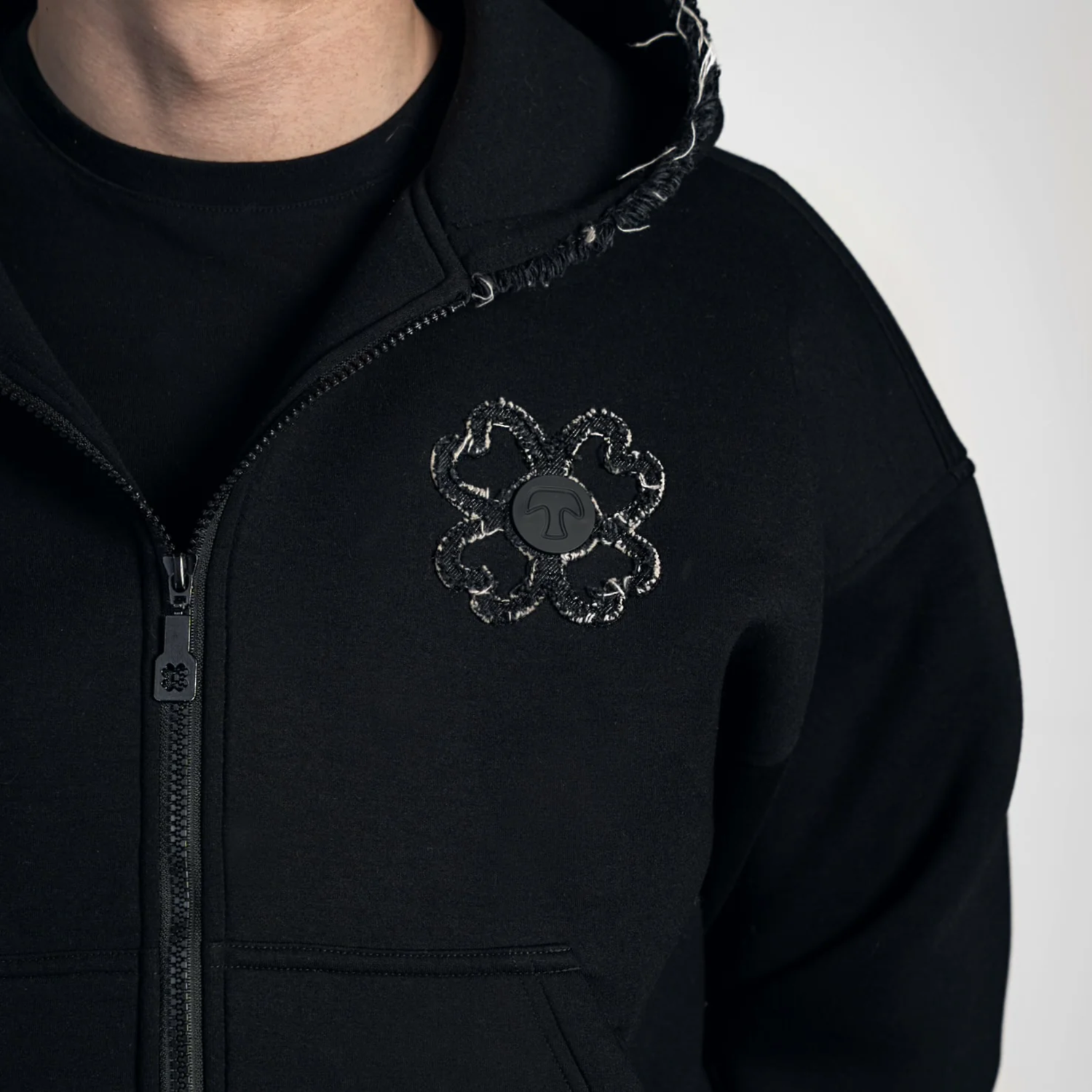 TOROM – Obsidian sort jakke